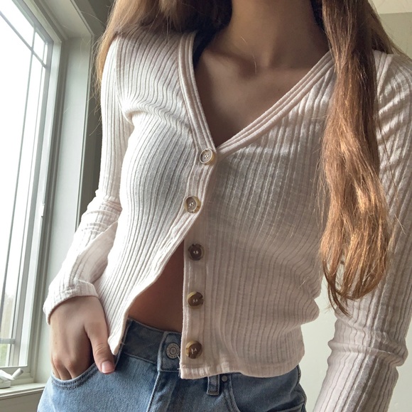 Forever 21 Tops - Light Pink Button Up Cardigan Sweater